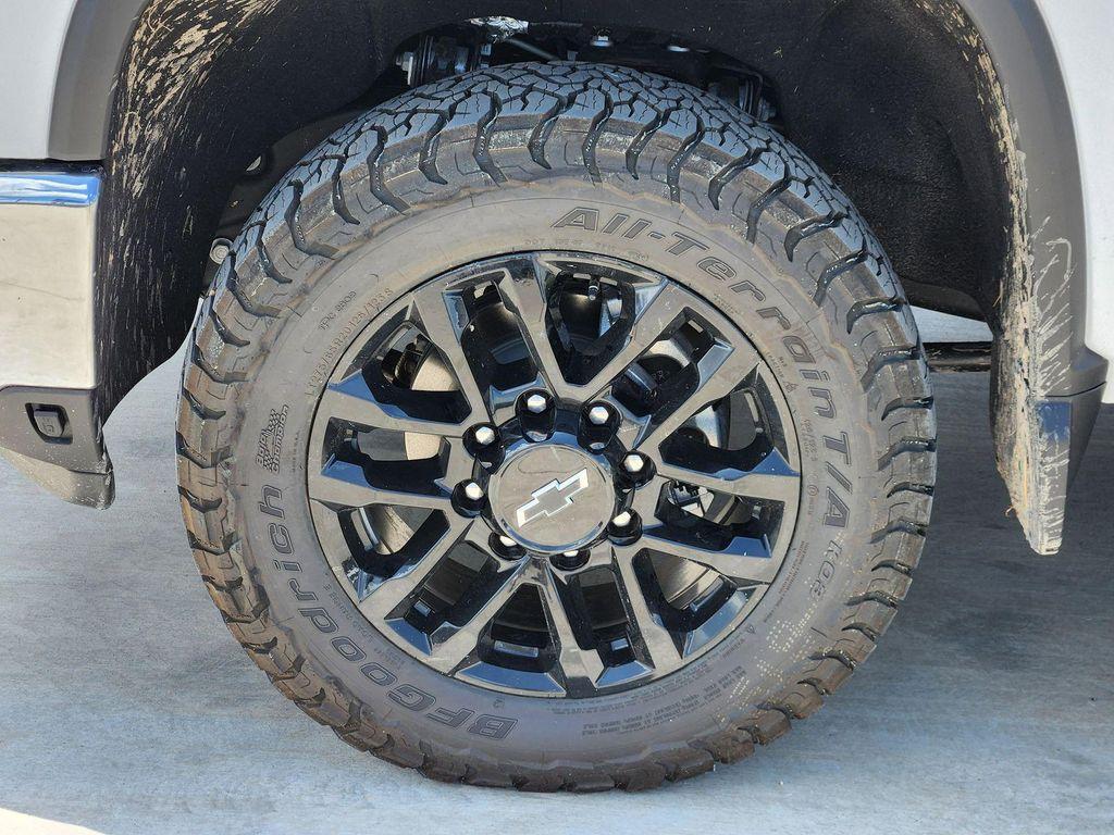 new 2025 Chevrolet Silverado 2500 car, priced at $73,430