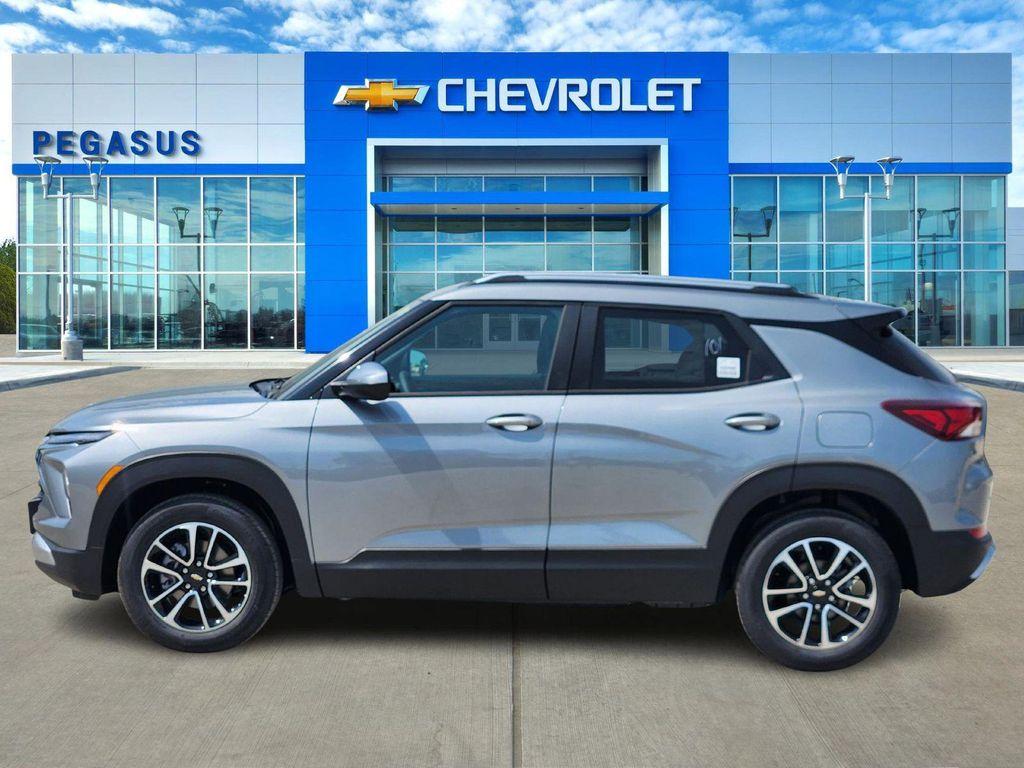 new 2026 Chevrolet TrailBlazer car, priced at $29,270