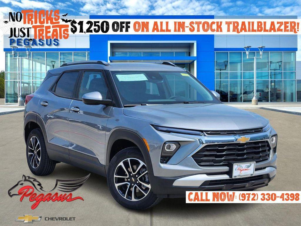 new 2026 Chevrolet TrailBlazer car, priced at $29,270