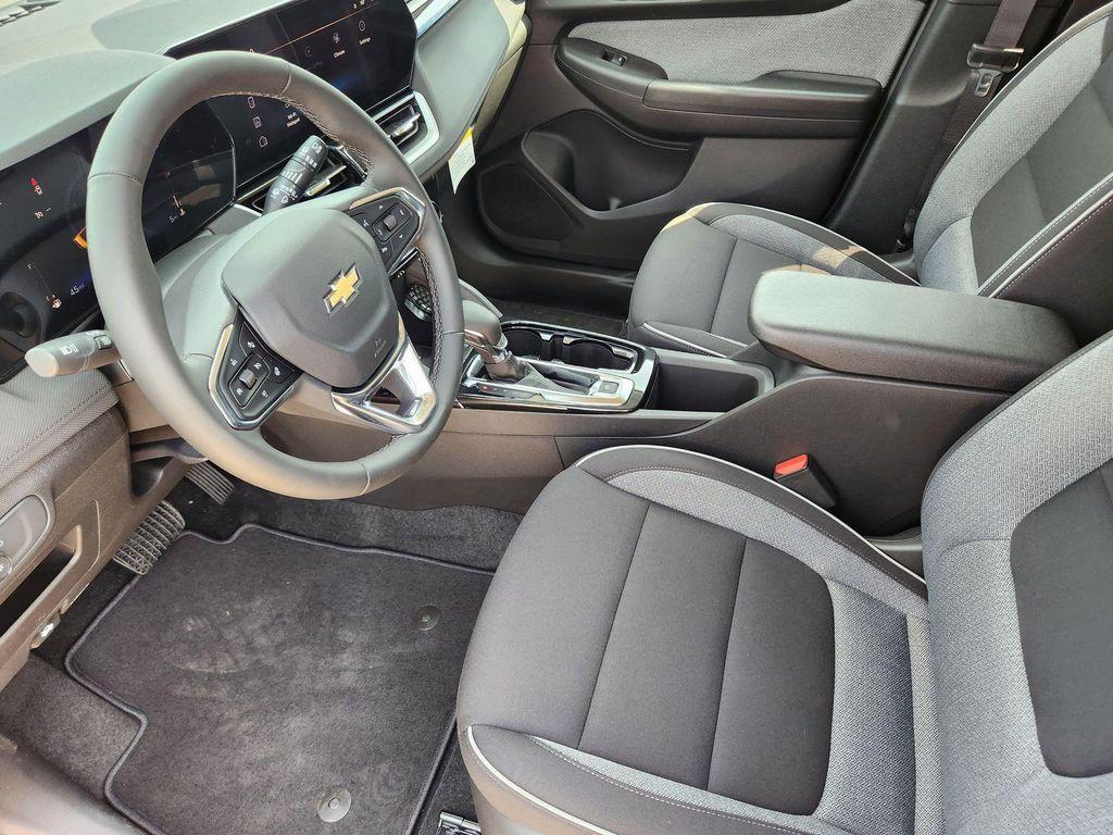 new 2026 Chevrolet TrailBlazer car, priced at $29,270