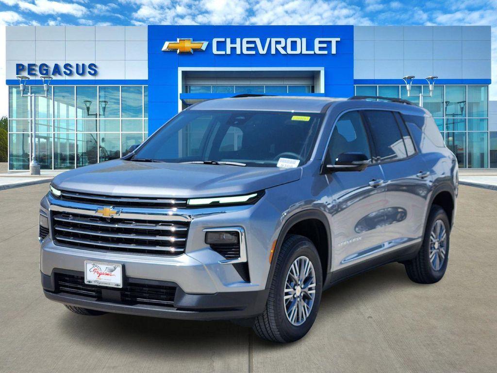 new 2026 Chevrolet Traverse car, priced at $44,920