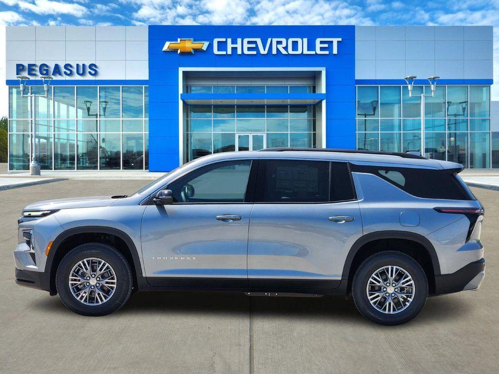 new 2026 Chevrolet Traverse car, priced at $44,920