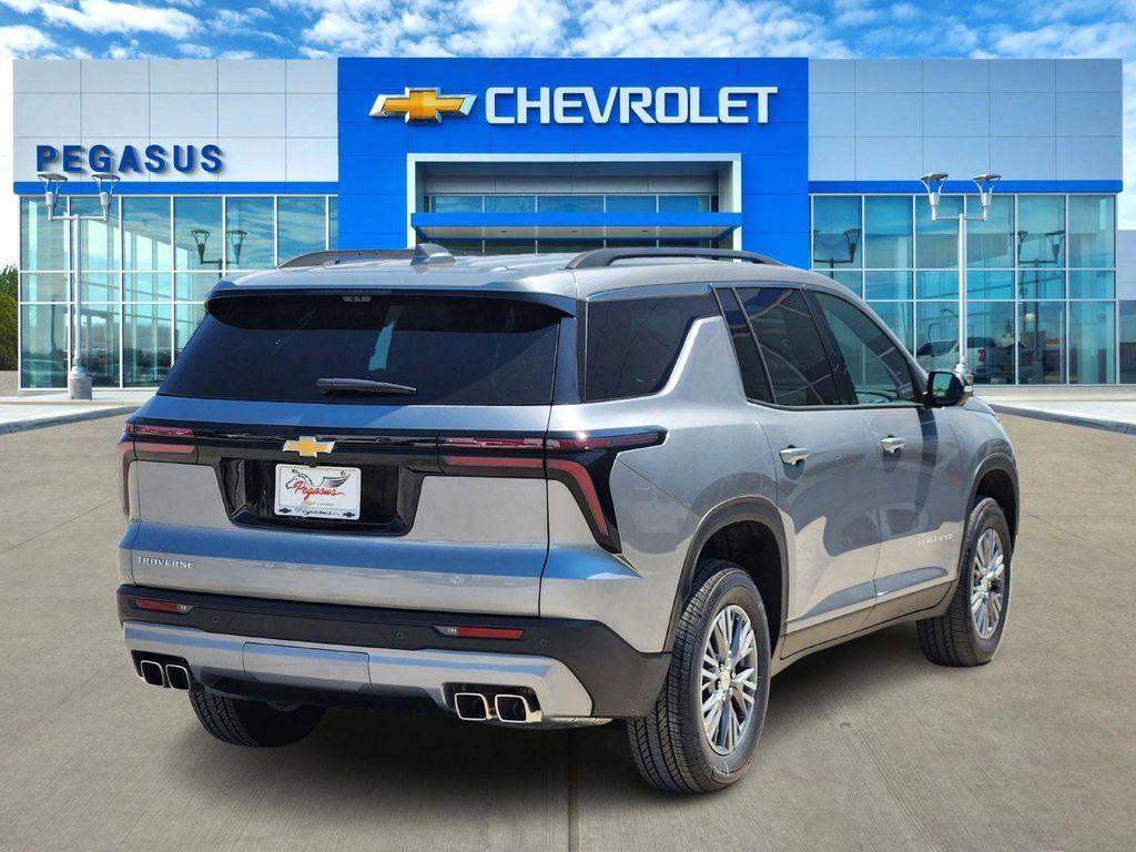 new 2026 Chevrolet Traverse car, priced at $44,920