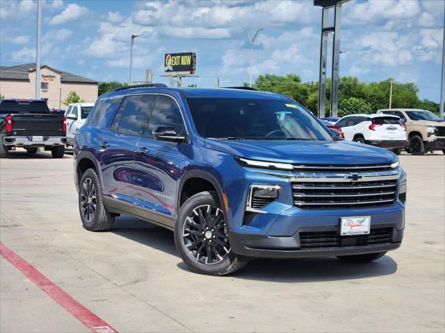 new 2025 Chevrolet Traverse car, priced at $45,445