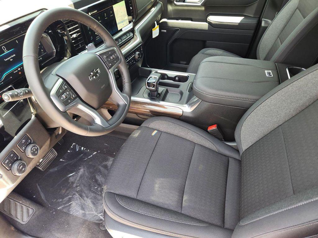 new 2025 Chevrolet Silverado 1500 car, priced at $56,998