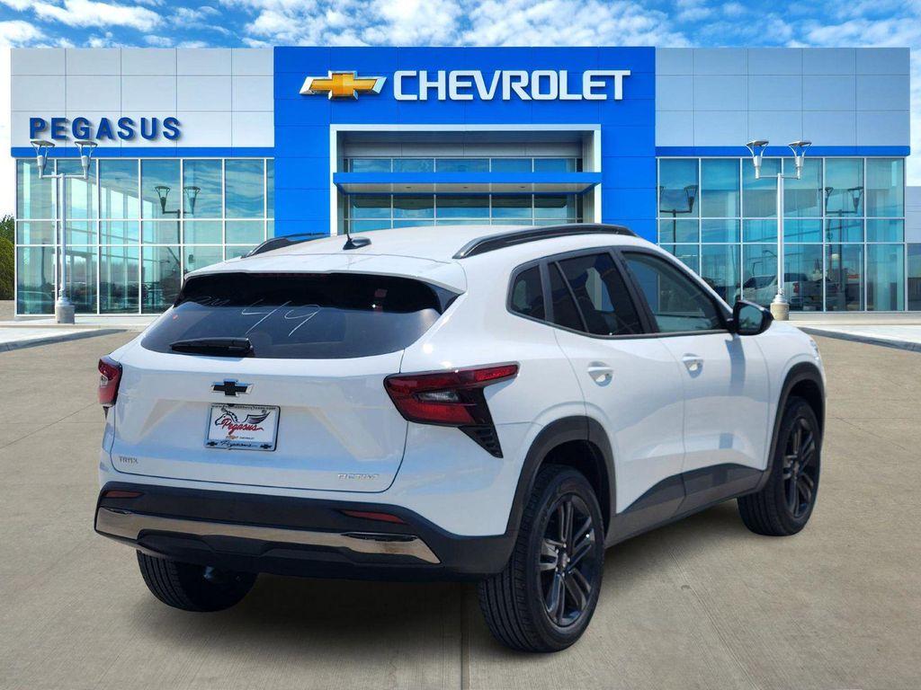 new 2025 Chevrolet Trax car, priced at $26,690