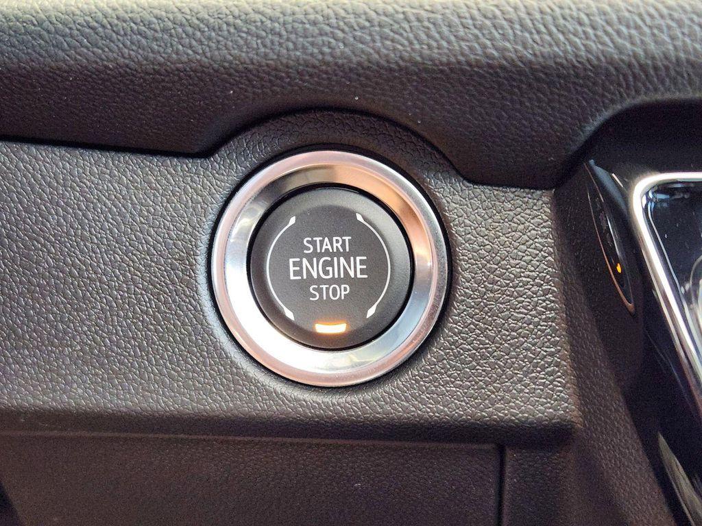 new 2026 Chevrolet Traverse car, priced at $58,795