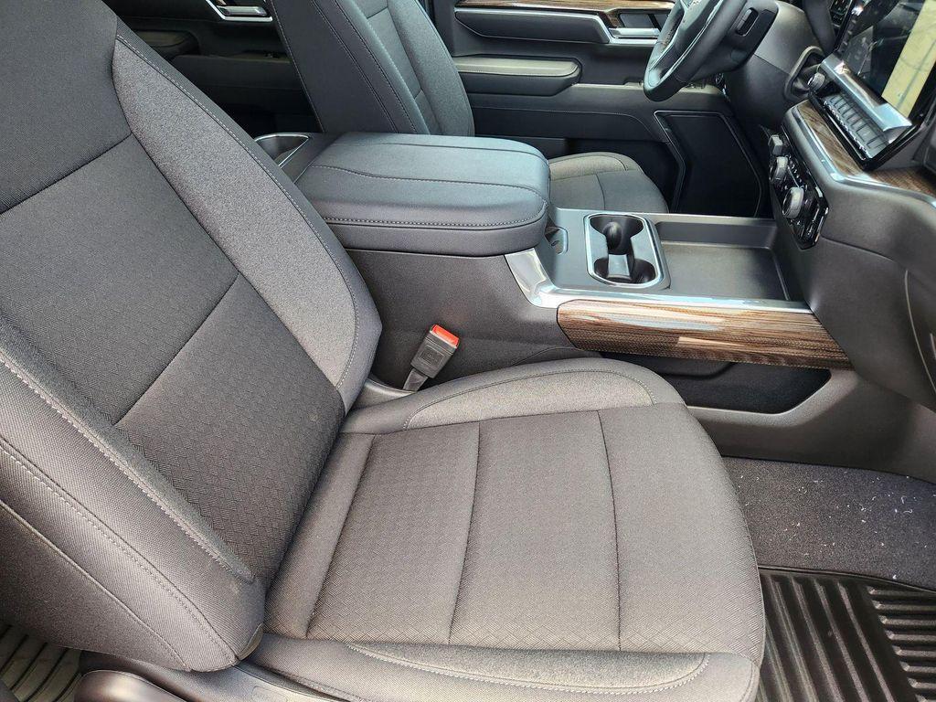 new 2025 Chevrolet Silverado 2500 car, priced at $69,539