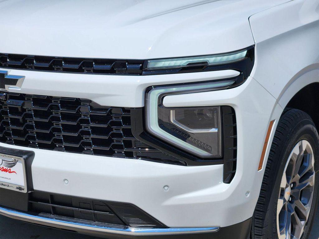 new 2025 Chevrolet Suburban car, priced at $66,445