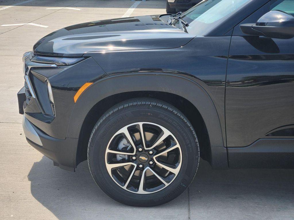 new 2026 Chevrolet TrailBlazer car, priced at $29,075