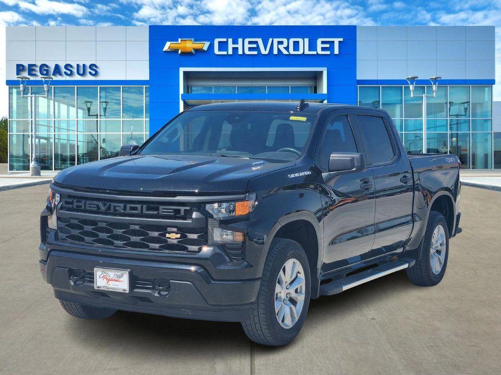 new 2025 Chevrolet Silverado 1500 car, priced at $47,665