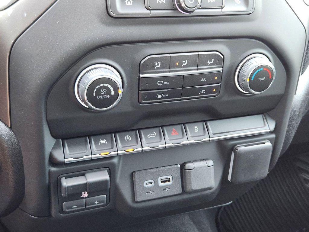 new 2025 Chevrolet Silverado 1500 car, priced at $47,665