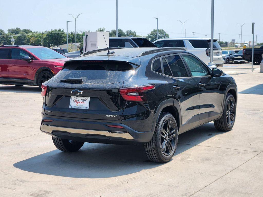 new 2025 Chevrolet Trax car, priced at $26,690