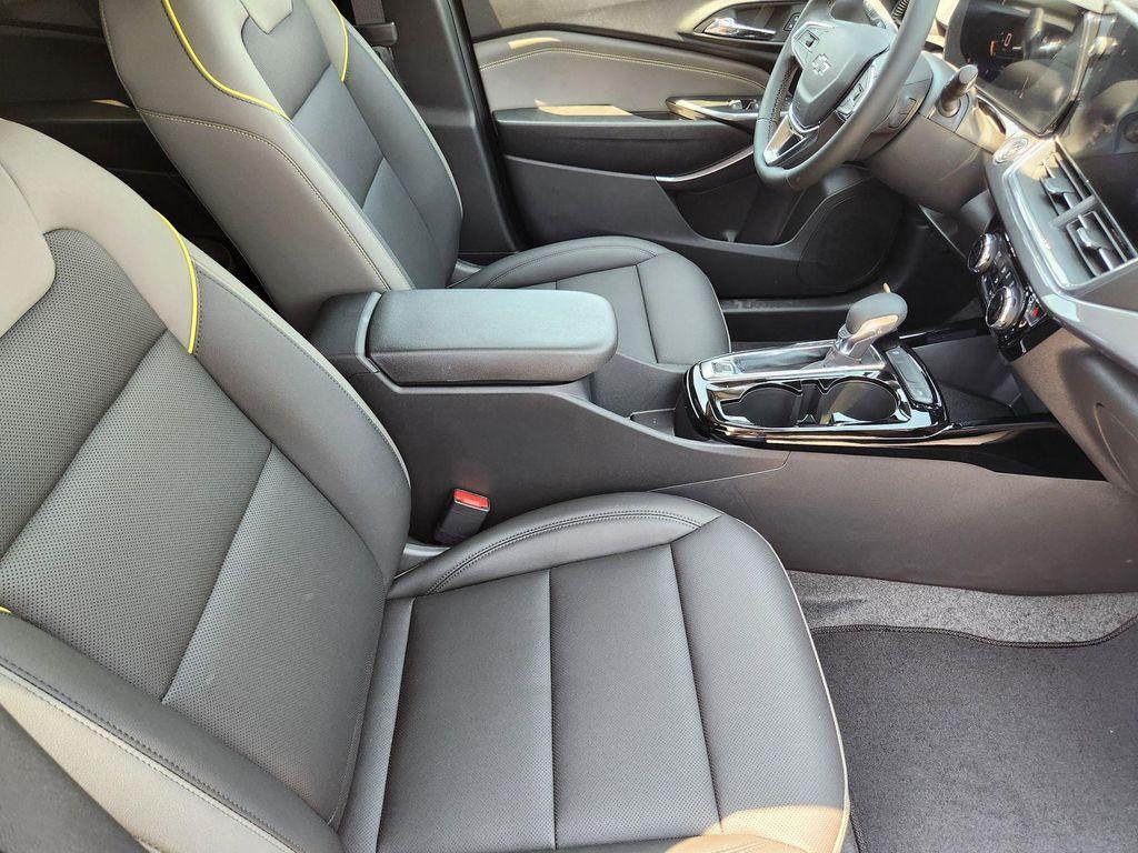new 2025 Chevrolet Trax car, priced at $26,690