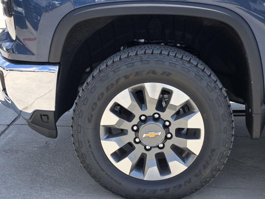 new 2025 Chevrolet Silverado 2500 car, priced at $72,956