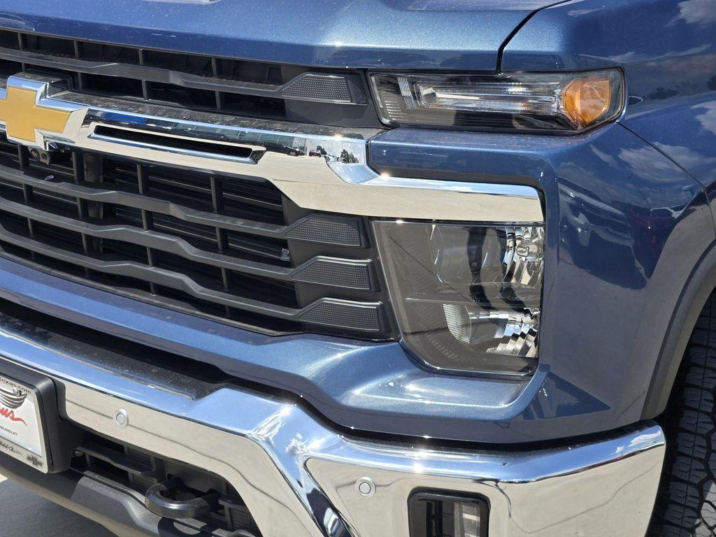 new 2025 Chevrolet Silverado 2500 car, priced at $72,956