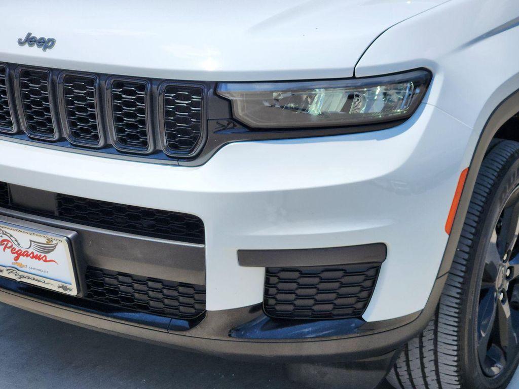 used 2024 Jeep Grand Cherokee L car, priced at $34,797