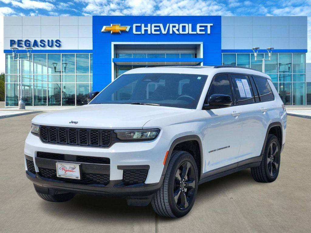 used 2024 Jeep Grand Cherokee L car, priced at $34,797
