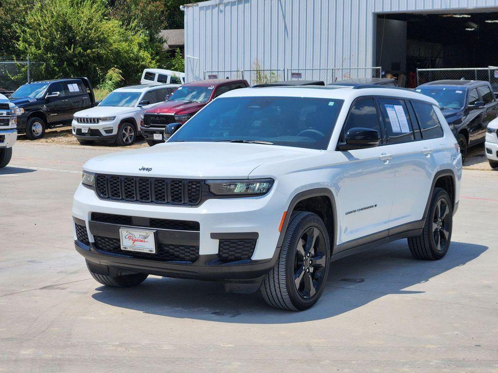 used 2024 Jeep Grand Cherokee L car, priced at $34,797