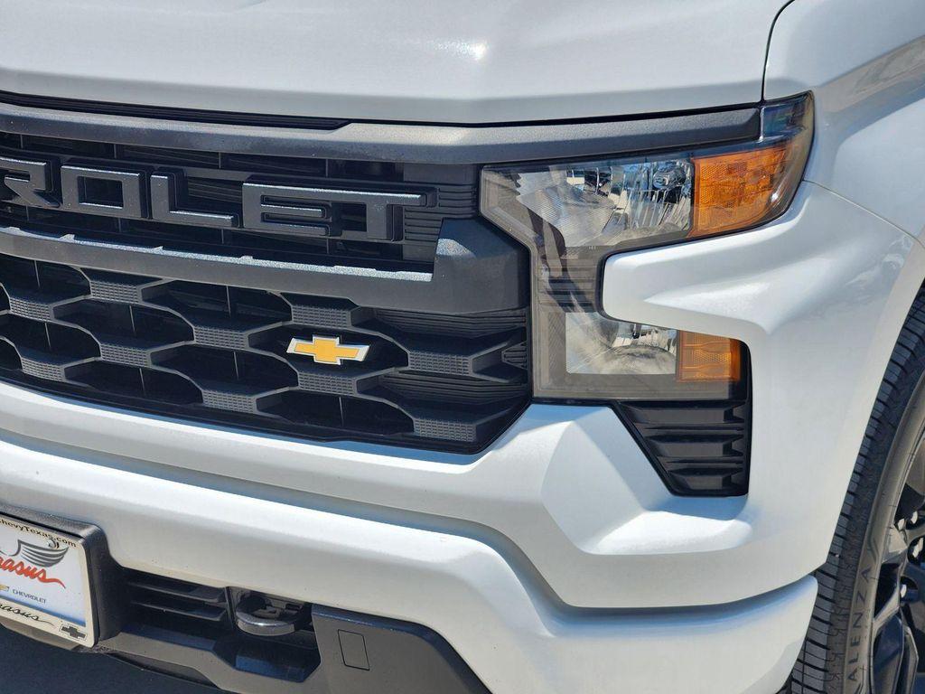 new 2025 Chevrolet Silverado 1500 car, priced at $39,997