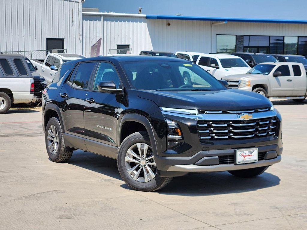 new 2026 Chevrolet Equinox car, priced at $30,495