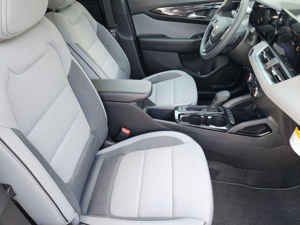 new 2026 Chevrolet TrailBlazer car, priced at $26,475