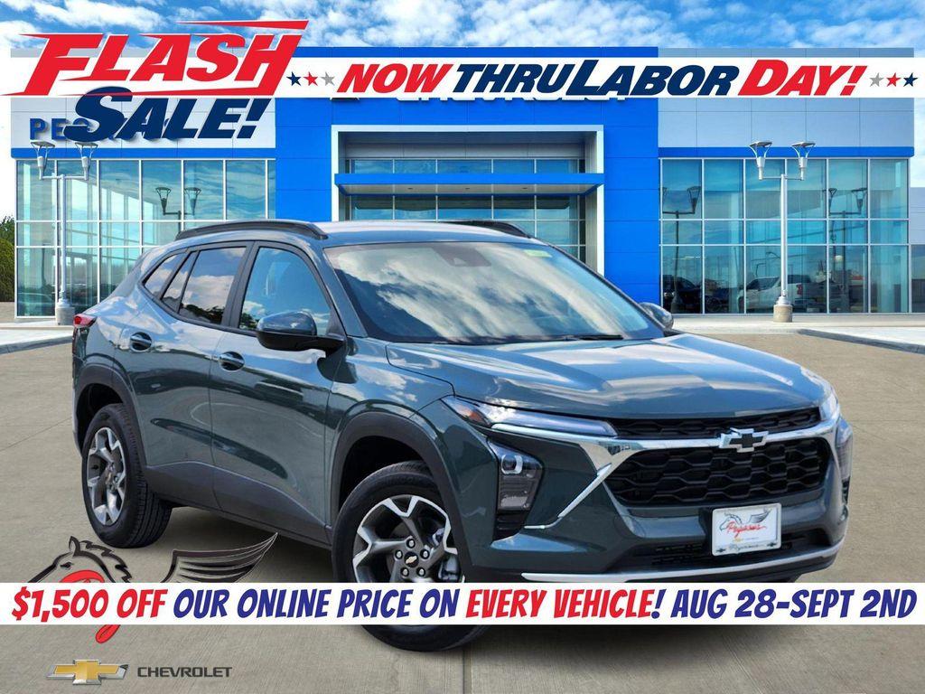 new 2025 Chevrolet Trax car, priced at $25,855