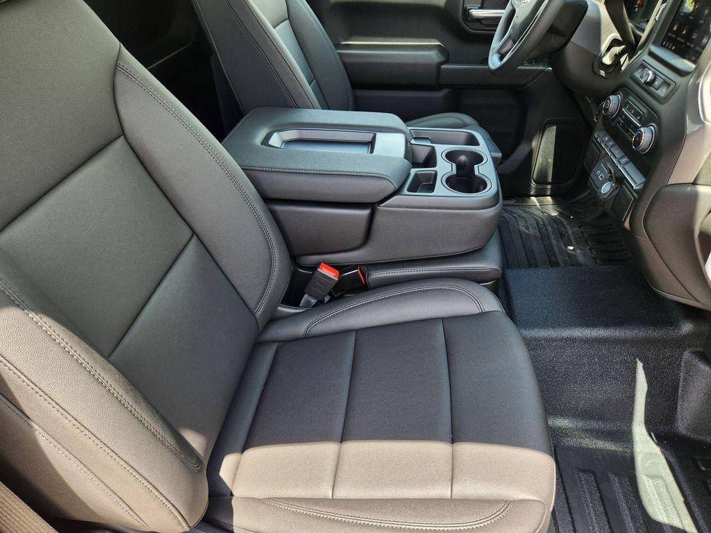 new 2025 Chevrolet Silverado 1500 car, priced at $46,530