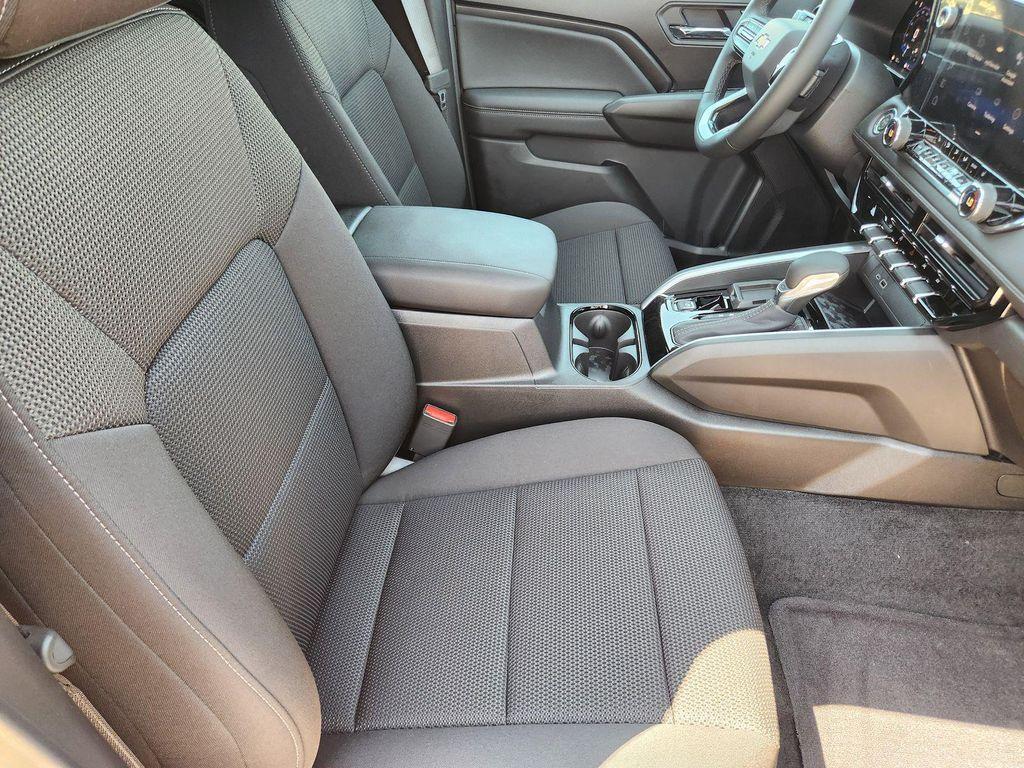 new 2026 Chevrolet Colorado car, priced at $39,515