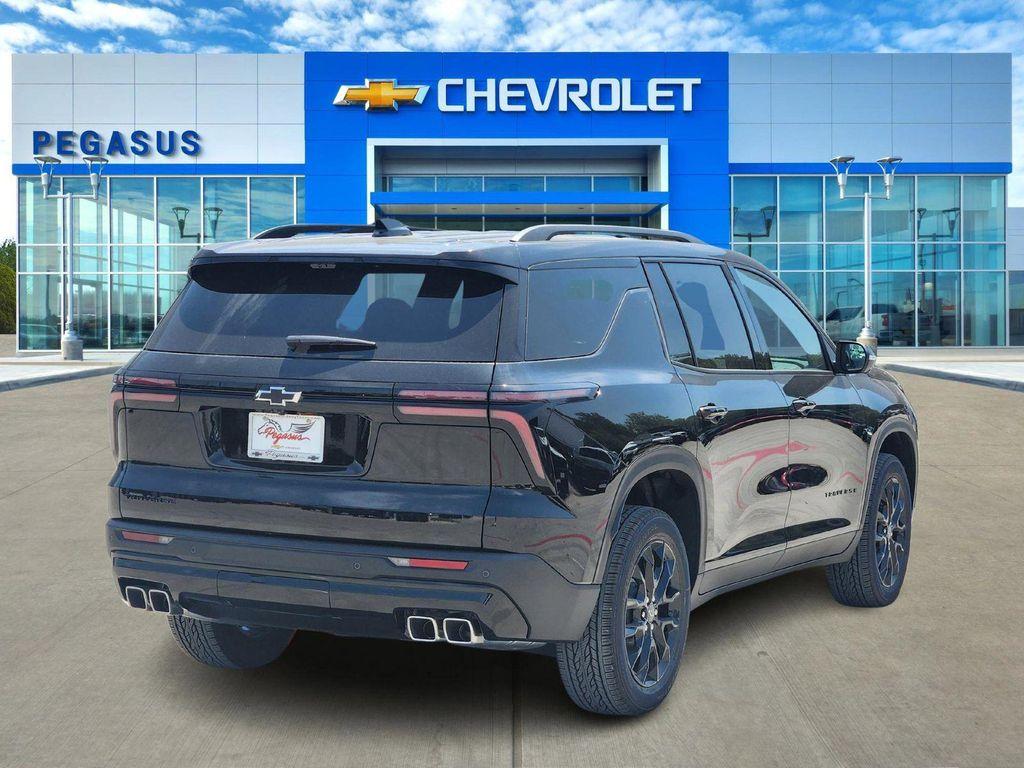 new 2026 Chevrolet Traverse car, priced at $46,205