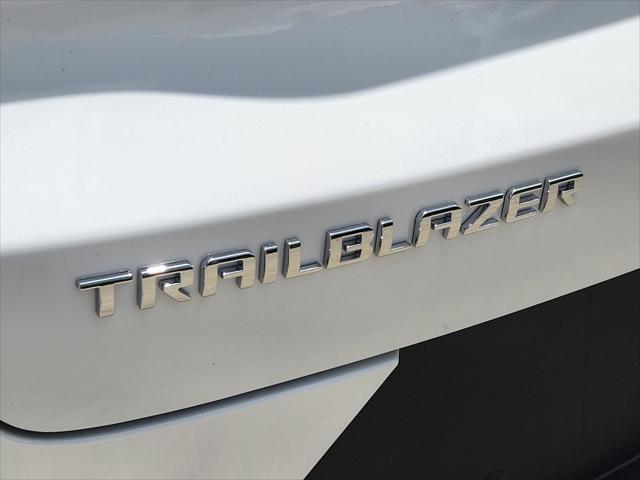 new 2026 Chevrolet TrailBlazer car, priced at $26,580