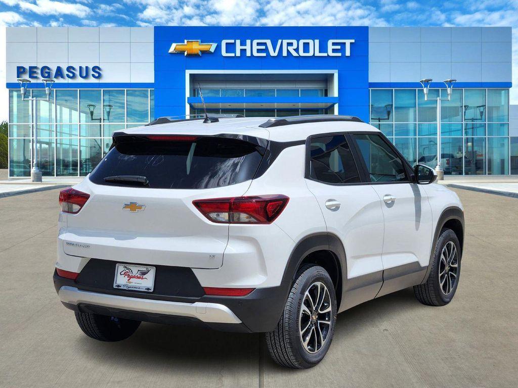 new 2026 Chevrolet TrailBlazer car, priced at $24,985