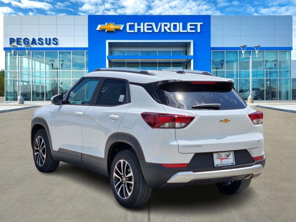 new 2026 Chevrolet TrailBlazer car, priced at $24,985
