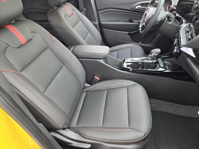 new 2025 Chevrolet Trax car, priced at $27,000