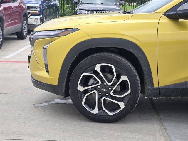 new 2025 Chevrolet Trax car, priced at $27,000