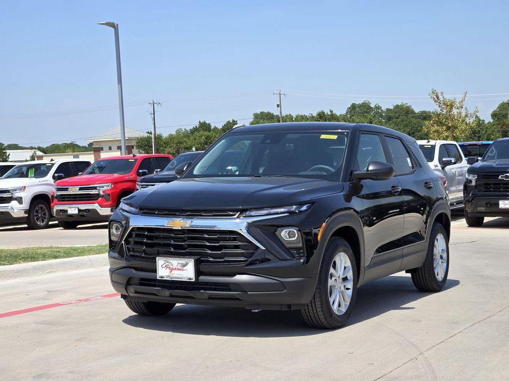 new 2026 Chevrolet TrailBlazer car, priced at $23,875