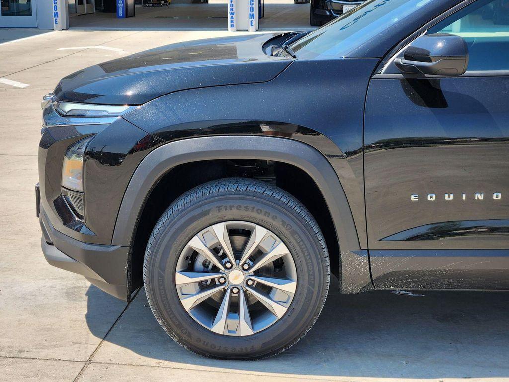 new 2026 Chevrolet Equinox car, priced at $32,545