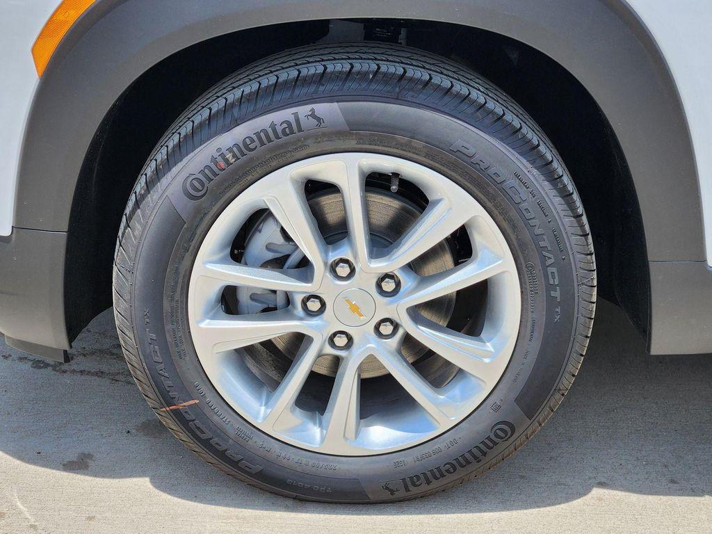 new 2026 Chevrolet TrailBlazer car, priced at $25,875