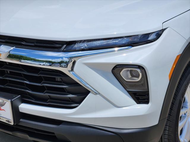 new 2026 Chevrolet TrailBlazer car, priced at $25,875