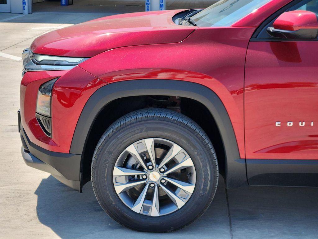 new 2026 Chevrolet Equinox car, priced at $33,040