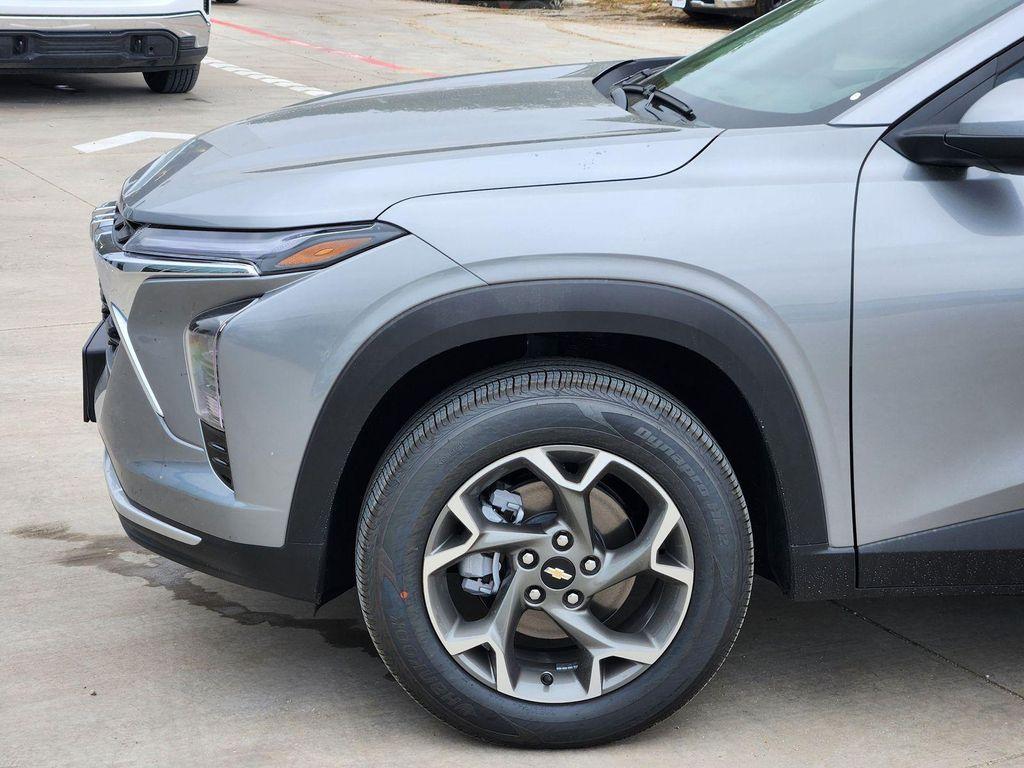 new 2025 Chevrolet Trax car, priced at $24,095