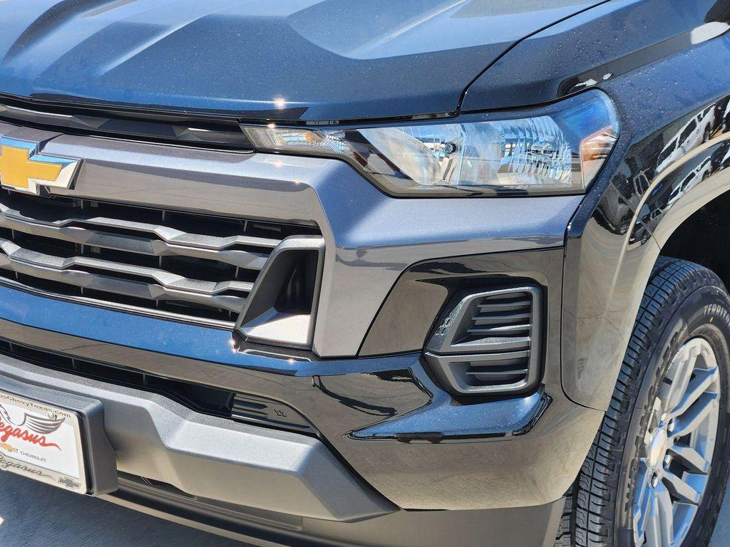 new 2026 Chevrolet Colorado car, priced at $39,190