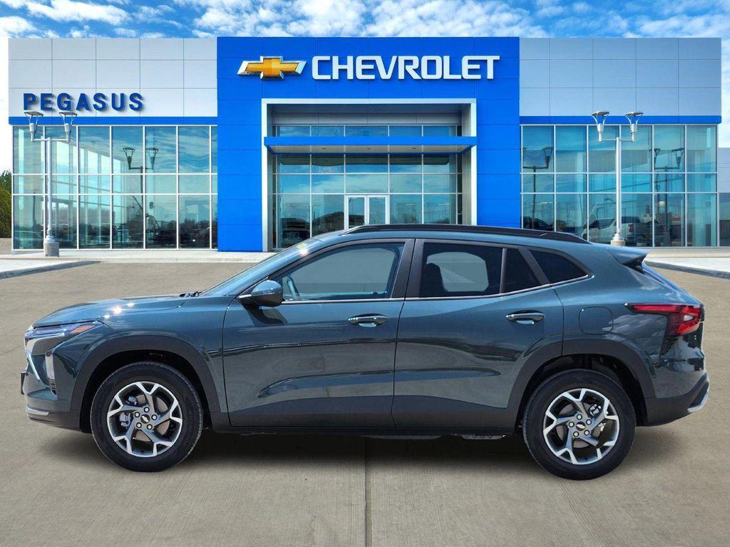 new 2025 Chevrolet Trax car, priced at $23,897