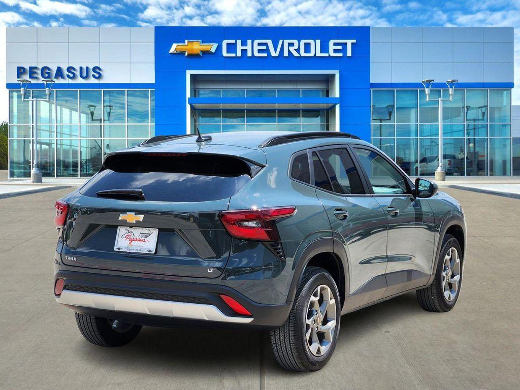 new 2025 Chevrolet Trax car, priced at $23,897