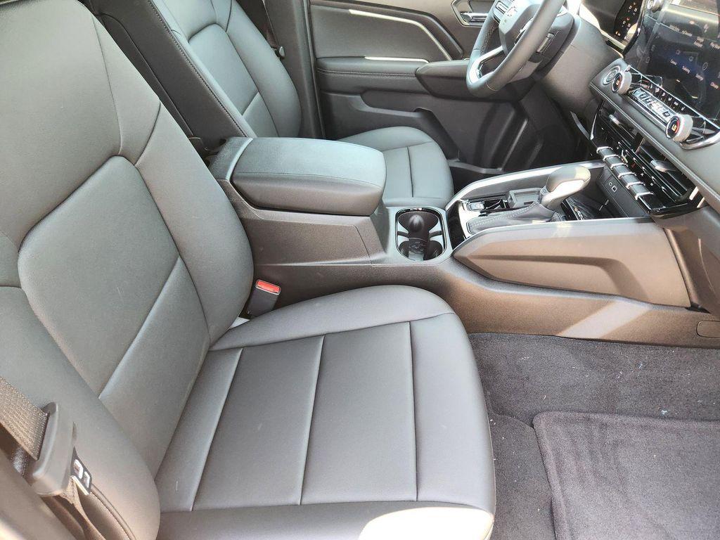 new 2026 Chevrolet Colorado car, priced at $42,760