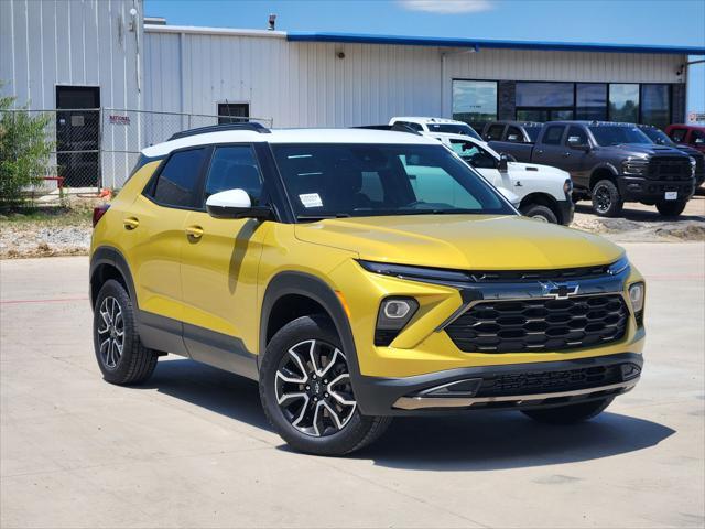 new 2025 Chevrolet TrailBlazer car, priced at $32,900