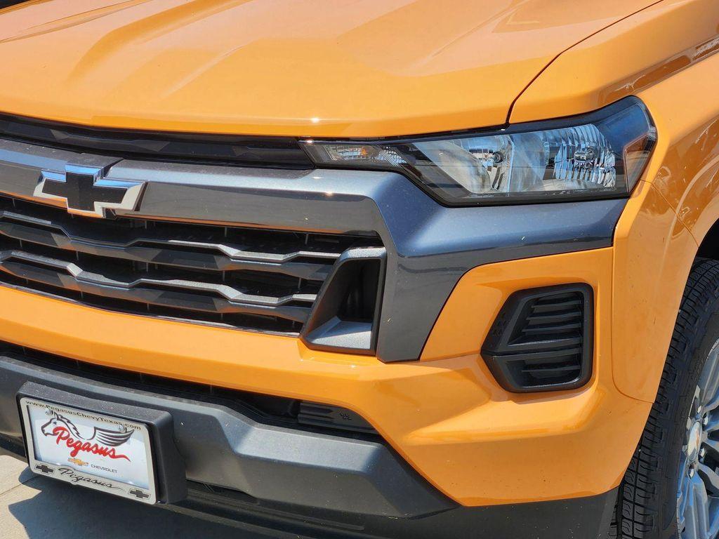 new 2026 Chevrolet Colorado car, priced at $39,515
