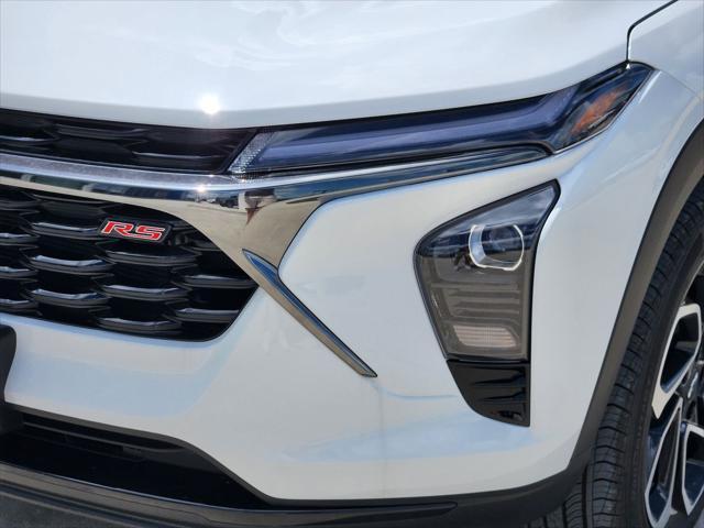 new 2025 Chevrolet Trax car, priced at $26,690