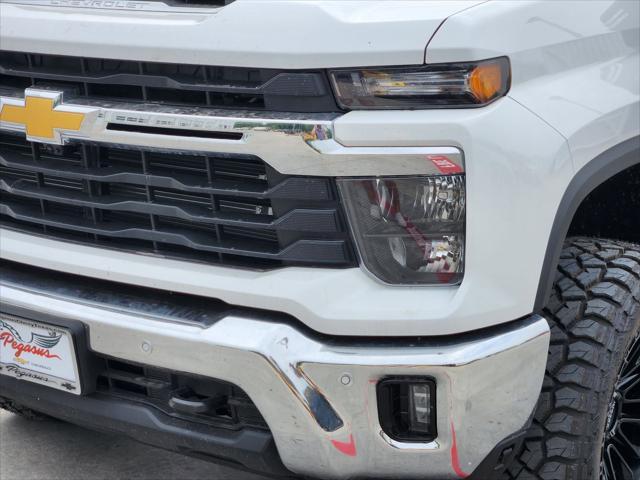 new 2025 Chevrolet Silverado 2500 car, priced at $73,160