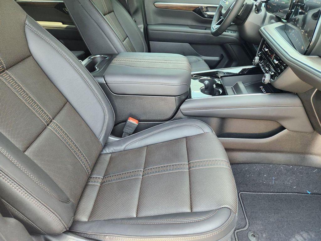 new 2025 Chevrolet Suburban car, priced at $88,920